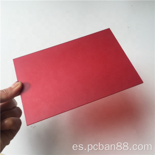 Placa de resistencia de PC transparente UV rojo UV de dos lados de 2 mm